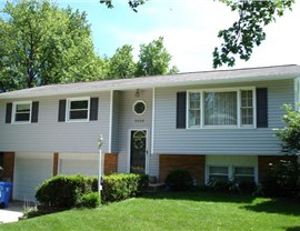 QUAD 4½ ’’ DUTCH LAPP SIDING STYLE Photo 1