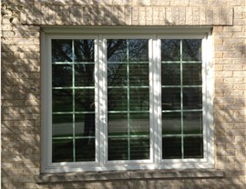 3 LITE CASEMENT WINDOWS Photo 2