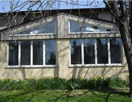 4 LITE CASEMENT WINDOWS Photo 1