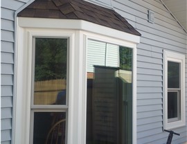 Replacement Windows - Bay Windows Photo 2