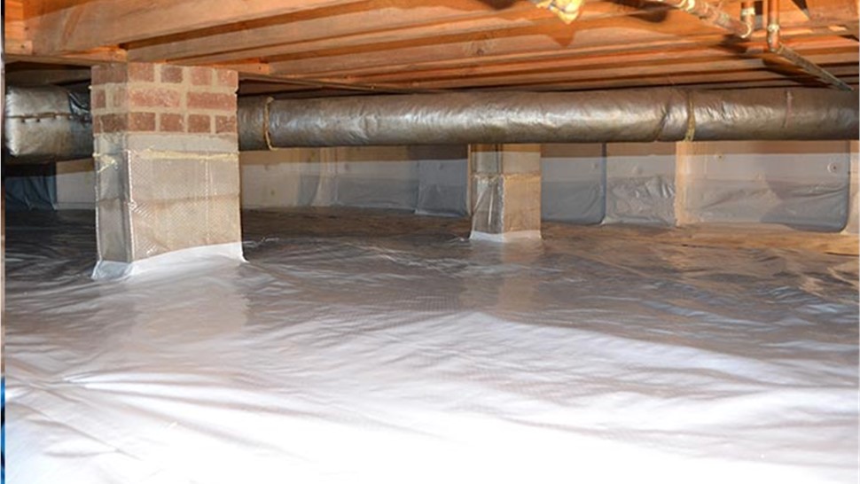 Crawl Space - Vapor Barriers Photo 1