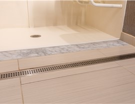 Bathrooms - Roll-In Shower Photo 36
