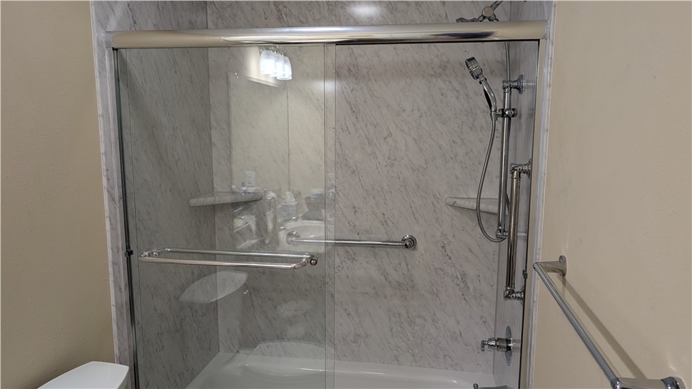 Bathrooms Project in Crossville, Tennessee by Innovative Home Services