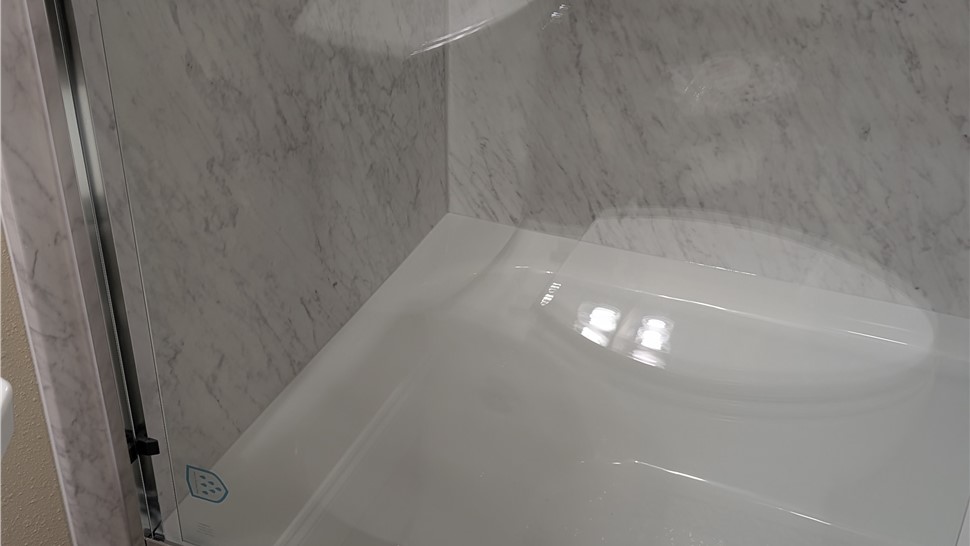 Bathrooms Project in Crossville, Tennessee by Innovative Home Services