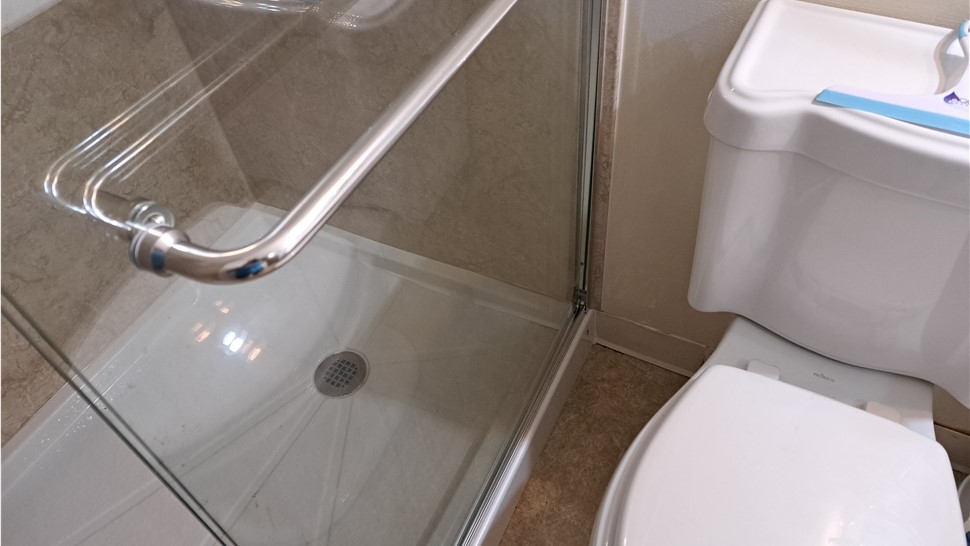 Bathrooms Project in Lenoir City, TN by Innovative Home Services