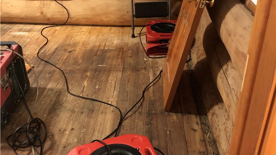 Crawl Space, Emergency Services, Water Damage Project in Crossville, TN by Innovative Home Services