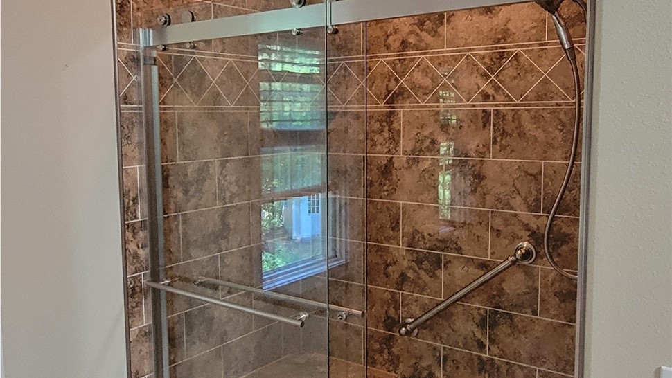 Bathrooms Project in Crossville, TN by Innovative Home Services