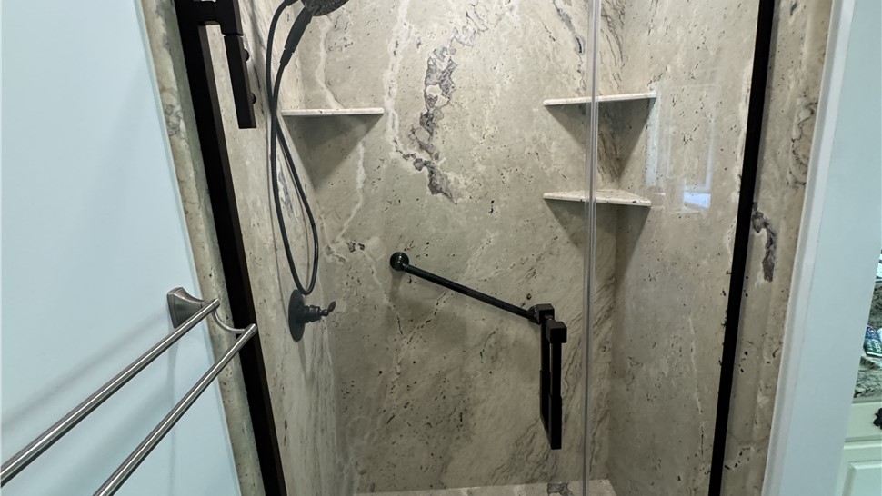 Bathrooms Project in Oak Ridge, Tennessee by Innovative Home Services