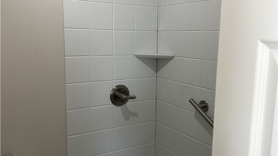 Bathrooms Project in Knoxville, TN by Innovative Home Services