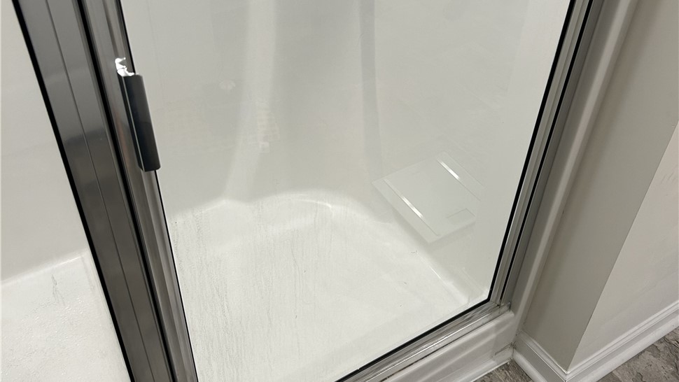 Bathrooms Project in Knoxville, Tennessee by Innovative Home Services