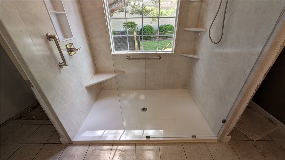 Bathrooms Project in Crossville, Tennessee by Innovative Home Services