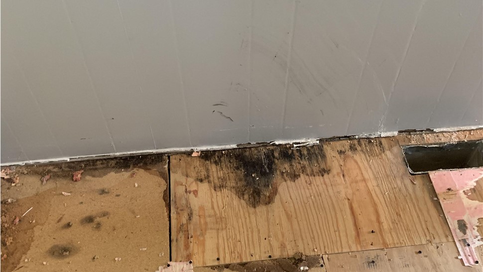 Crawl Space, Water Damage Project in Lenoir City, TN by Innovative Home Services