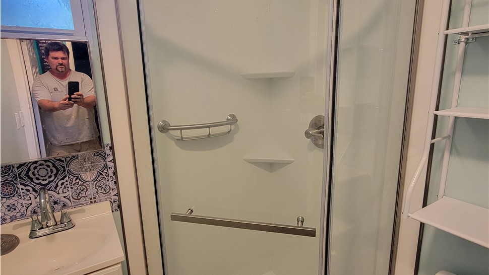 Bathrooms Project in Oak Ridge, TN by Innovative Home Services