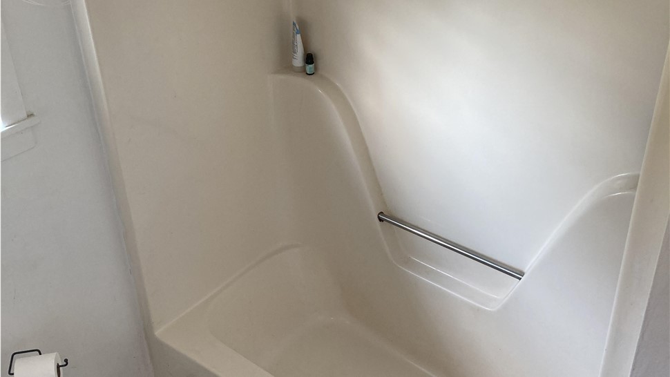 Bathrooms Project in Baxter, TN by Innovative Home Services