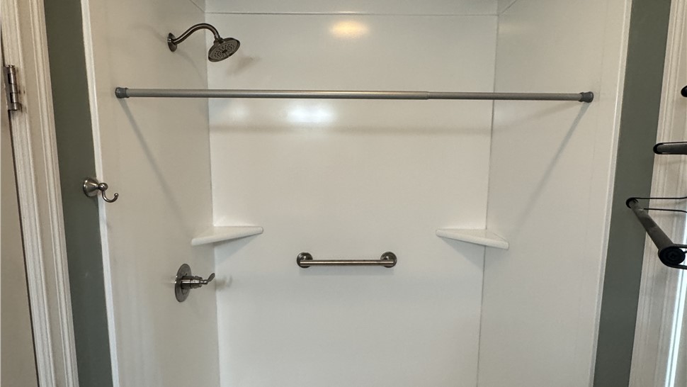 Bathrooms Project in Crossville, Tennessee by Innovative Home Services