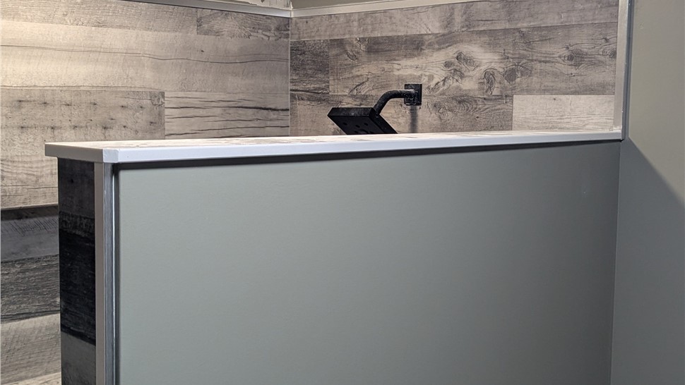 Bathrooms Project in Crossville, Tennessee by Innovative Home Services