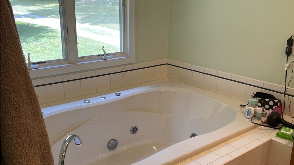 Bathrooms Project in Crossville, TN by Innovative Home Services