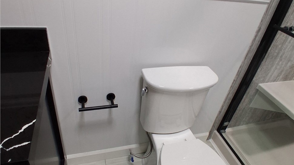 Bathrooms Project in Spring City, TN by Innovative Home Services