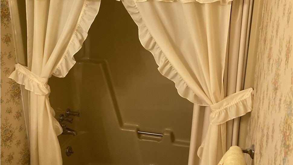 Bathrooms Project in Cookeville, TN by Innovative Home Services