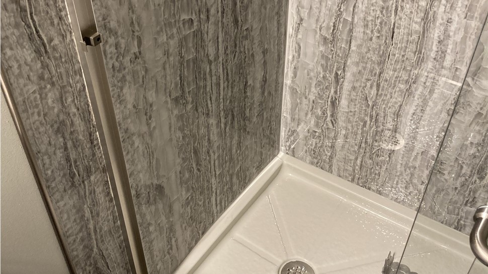 Bathrooms Project in Knoxville, TN by Innovative Home Services