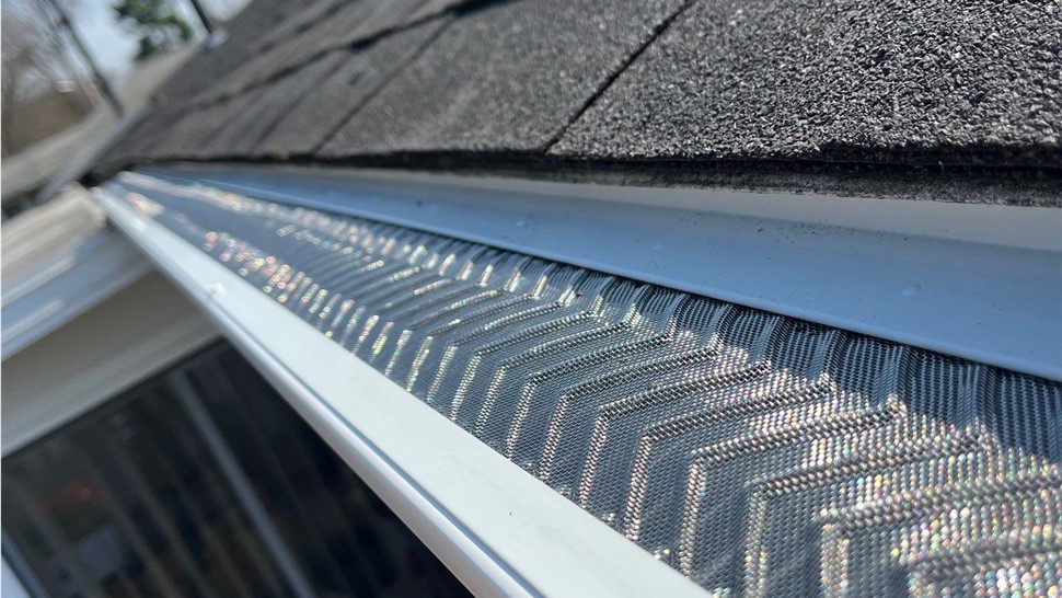 Gutters - Gutter Guards Photo 1