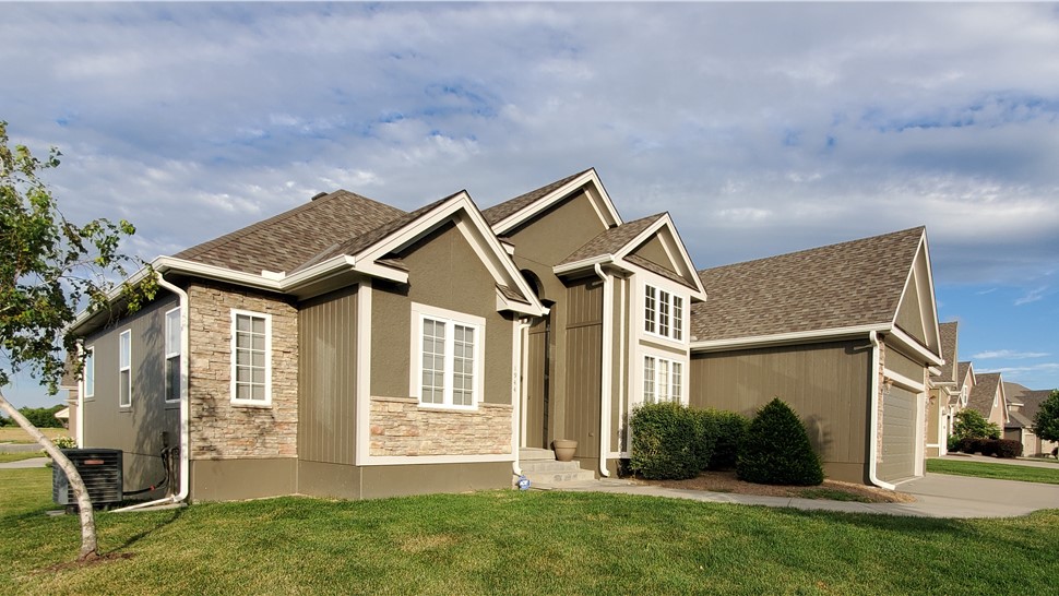 Roofing - Roof Types Photo 92