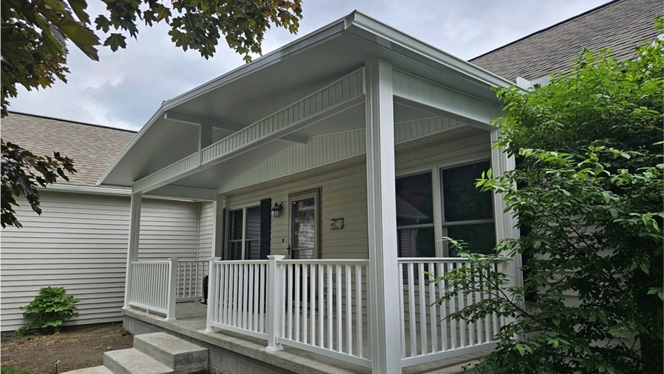 Sunrooms Project in Wadsworth, OH by Joyce