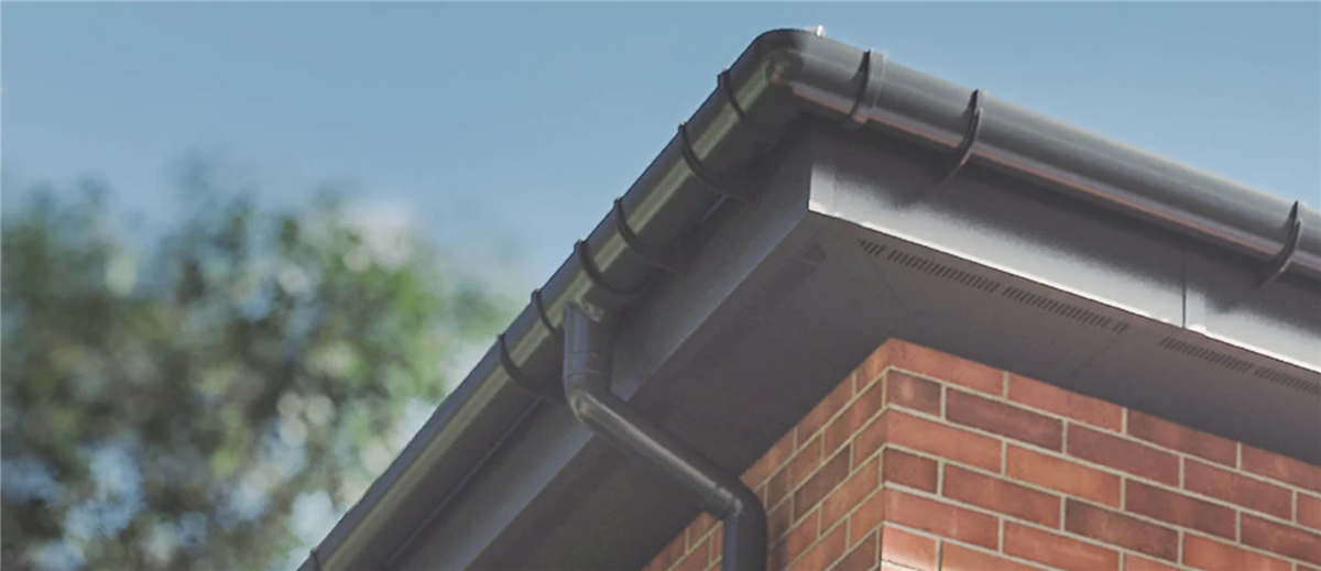 Why Your Fascia Is Rotting When the Roof Is Fine