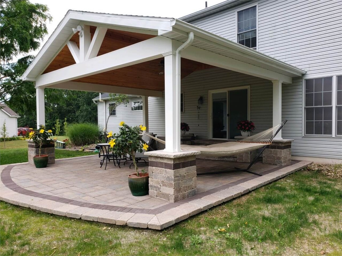 Patio Covers vs. Pergolas: Which Is Right for Your Backyard?