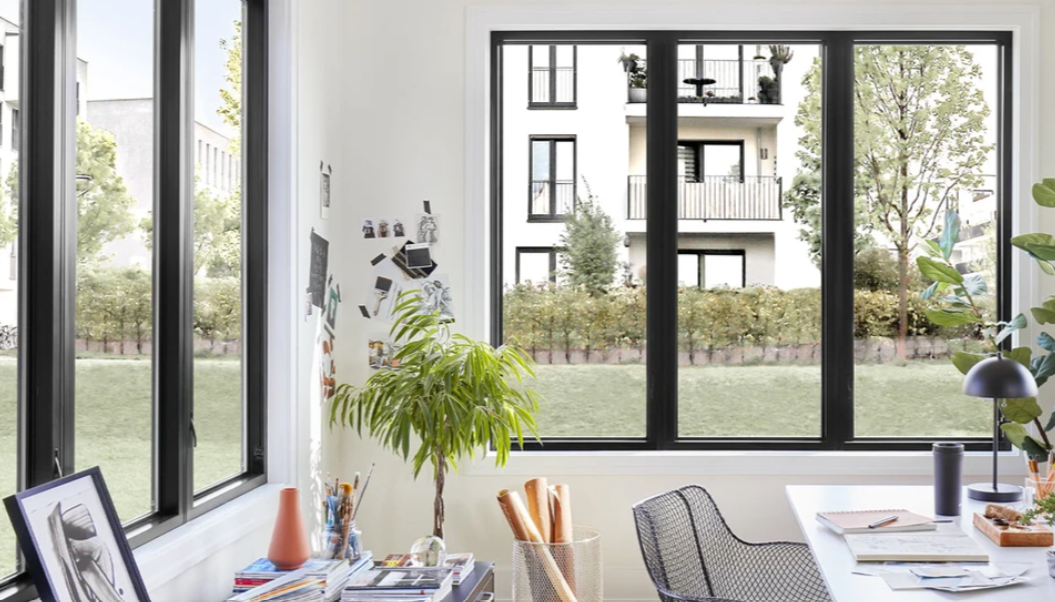 Vinyl vs Fiberglass vs Wood Windows: What’s Best for Austin Homes?