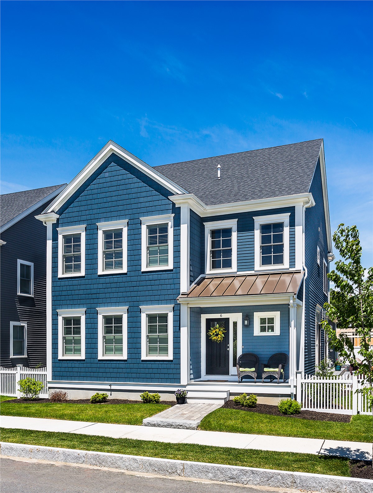 Why JP Exteriors Uses Sherwin-Williams Paint for Superior Results