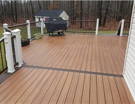 Outdoor Living - Decks Photo 11