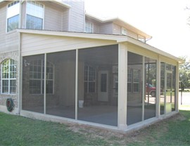 Outdoor Living - Screened-In Porches Photo 48