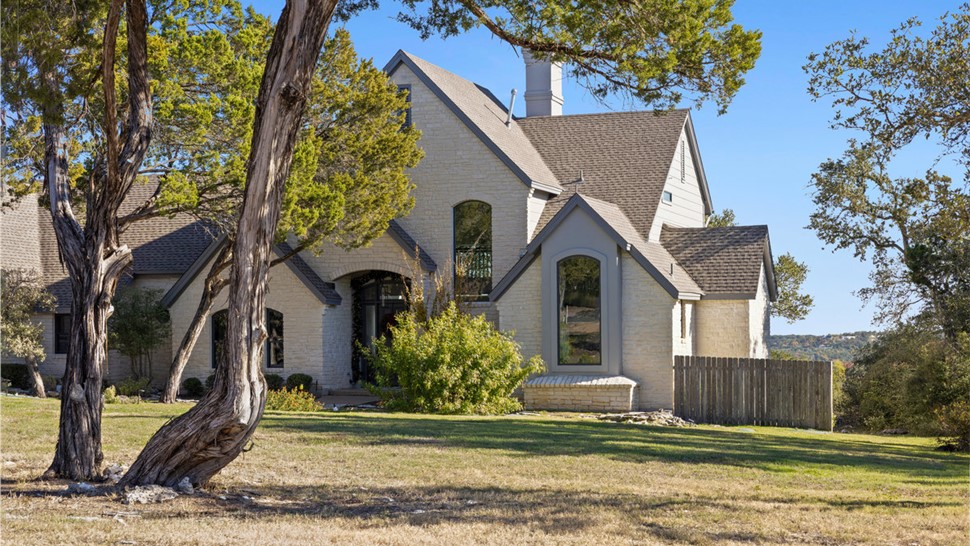 Windows Project in Austin, TX by JP Exteriors