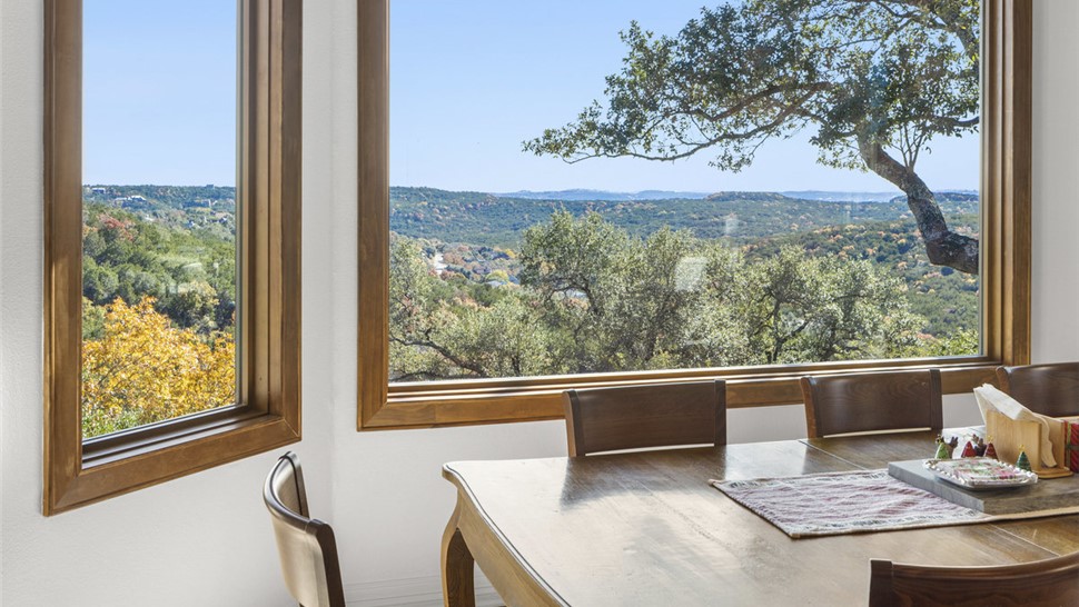 Windows Project in Austin, TX by JP Exteriors