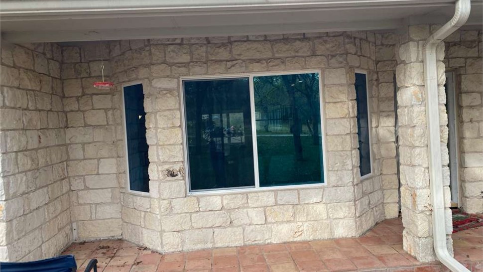 Windows Project in Manor, TX by JP Exteriors