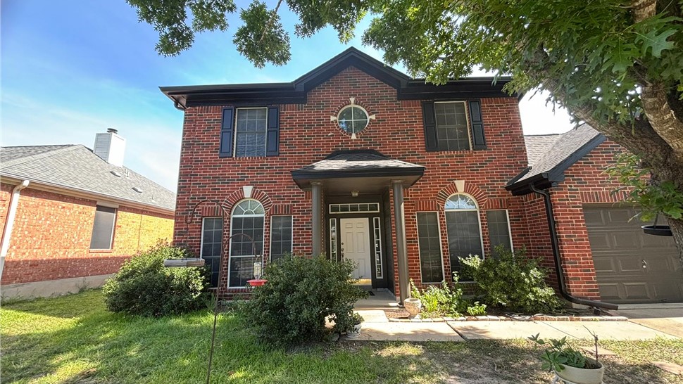 Siding, Windows Project in Austin, TX by JP Exteriors
