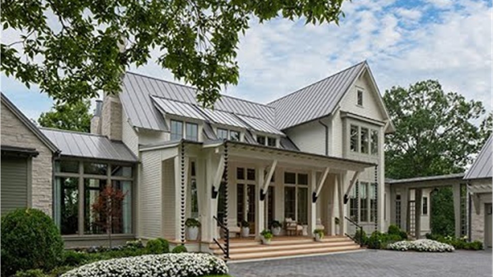 Siding Contractor Photo 1