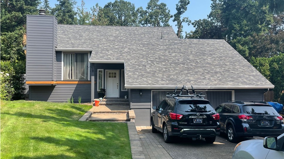 Asphalt Shingles Photo 1