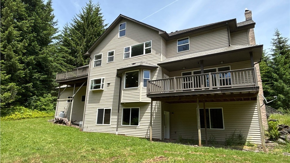 Gutters, Painting, Roofing, Siding Project in Camas, WA by KVN Construction