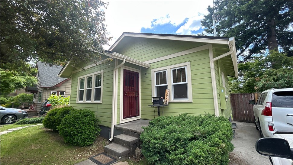 Roofing, Siding Project in Portland, OR by KVN Construction