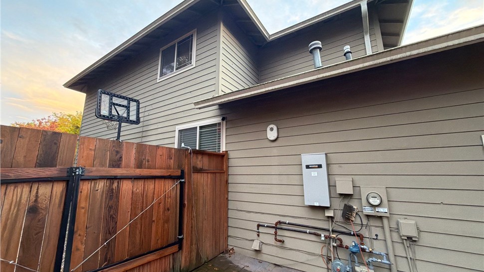 Painting, Siding Project in Clackamas, Oregon by KVN Construction
