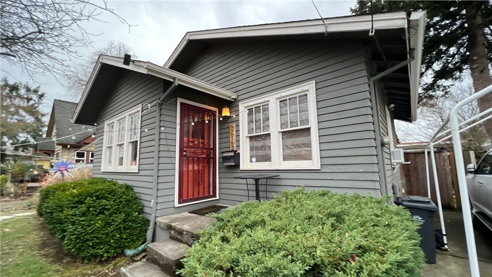 Roofing, Siding Project in Portland, OR by KVN Construction