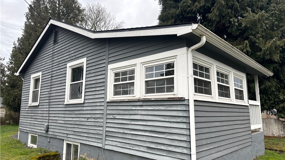 Gutters, Siding Project in Vancouver, WA by KVN Construction