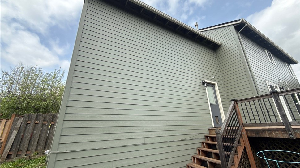 Gutters, Siding Project in Tigard, Oregon by KVN Construction