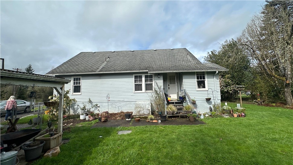 Gutters, Roofing Project in Kelso, Washington by KVN Construction