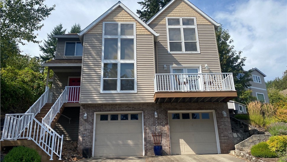 Siding Project in Happy Valley, Oregon by KVN Construction