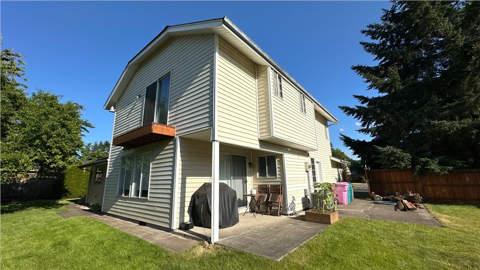 Painting, Siding Project in Vancouver, WA by KVN Construction