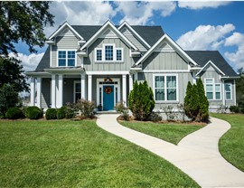 Roofing - Asphalt Shingles Photo 3