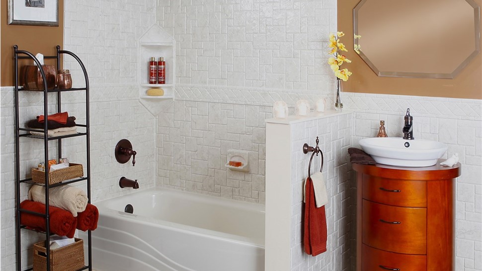 Bath Wall Surrounds Photo 1